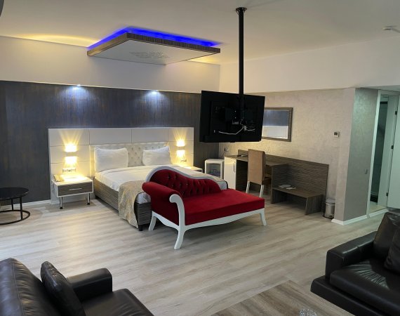 PRINCE SUITE Oda